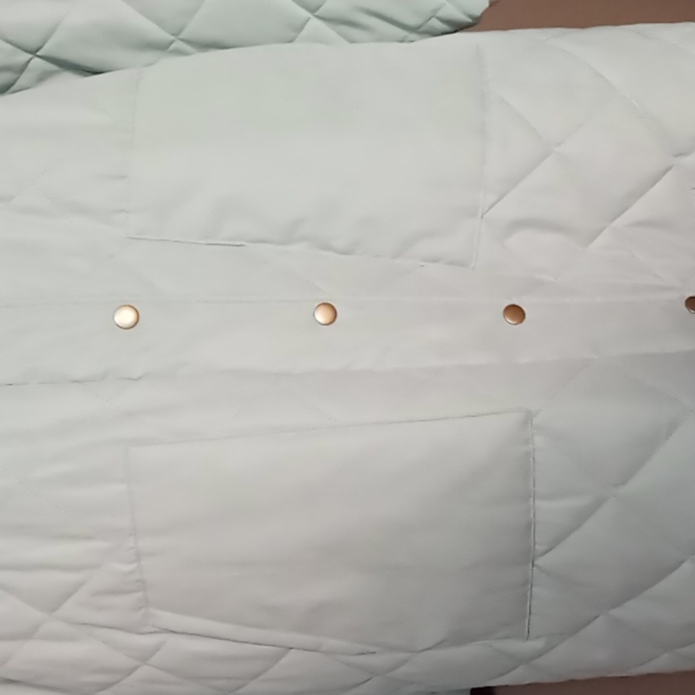 Universal Threads Mint Green Full Zip/Snap Puffer… - image 4